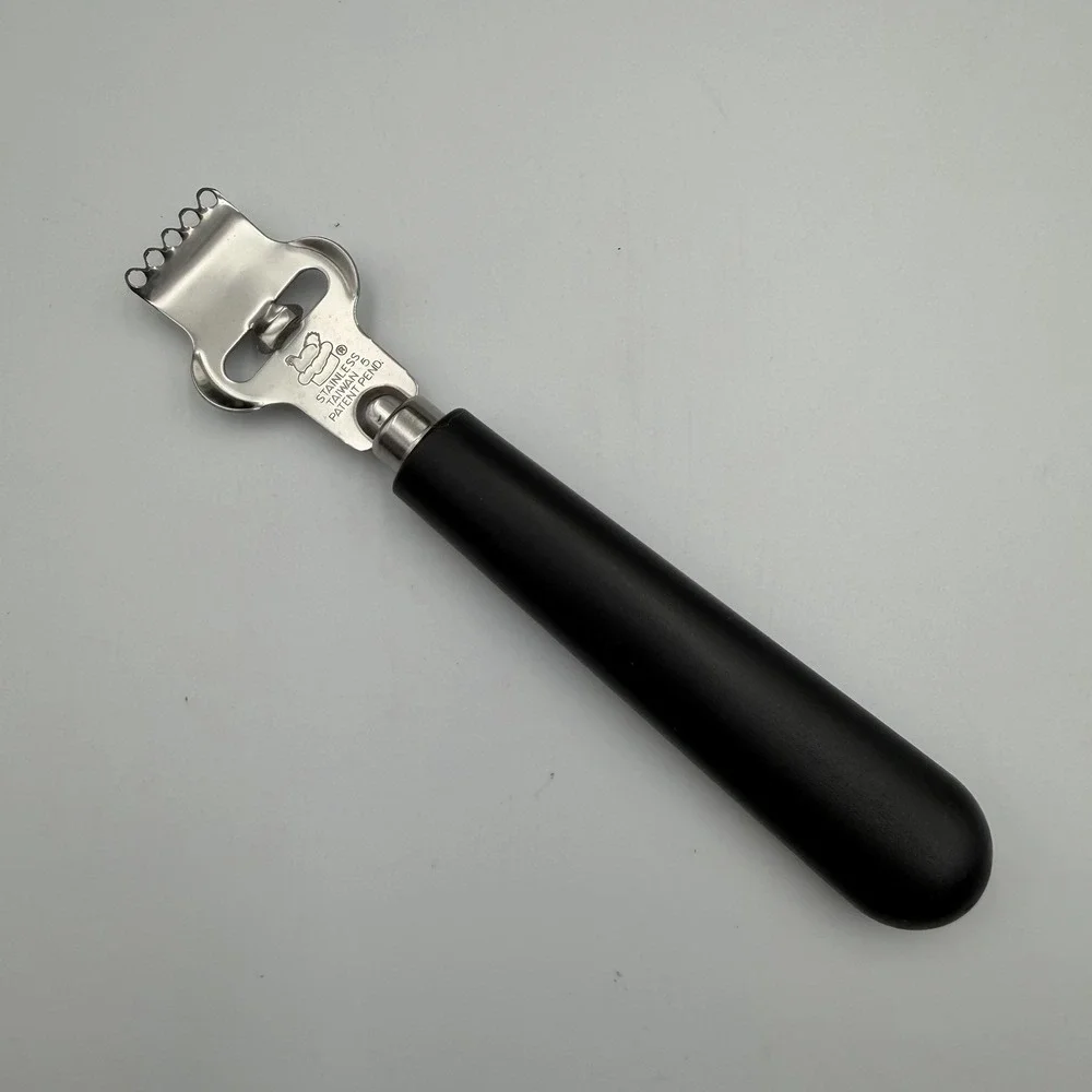 The Pampered Chef Citrus Lemon Zester‎ / Scorer 1133